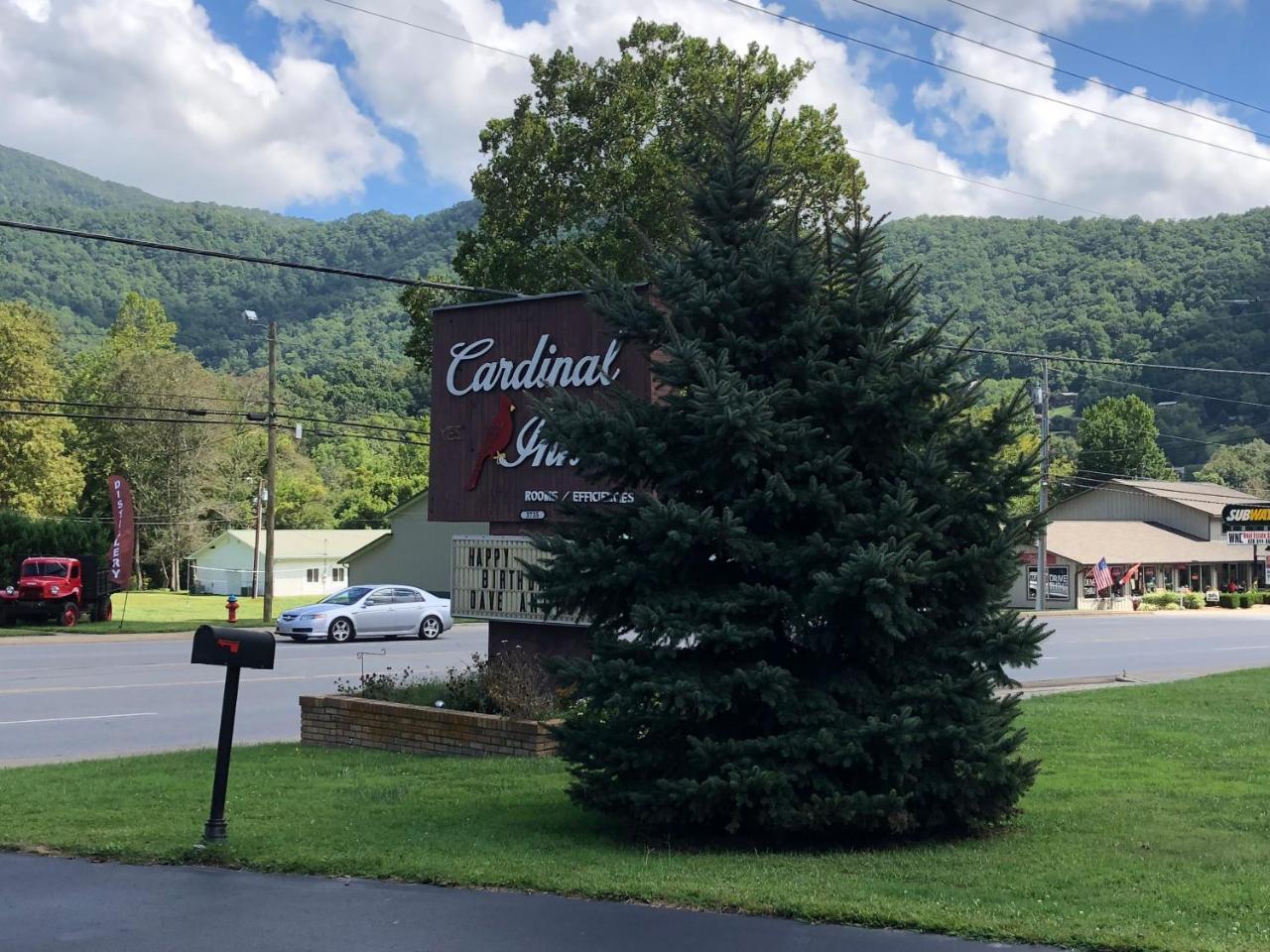 Cardinal Inn Maggie Valley Exterior foto